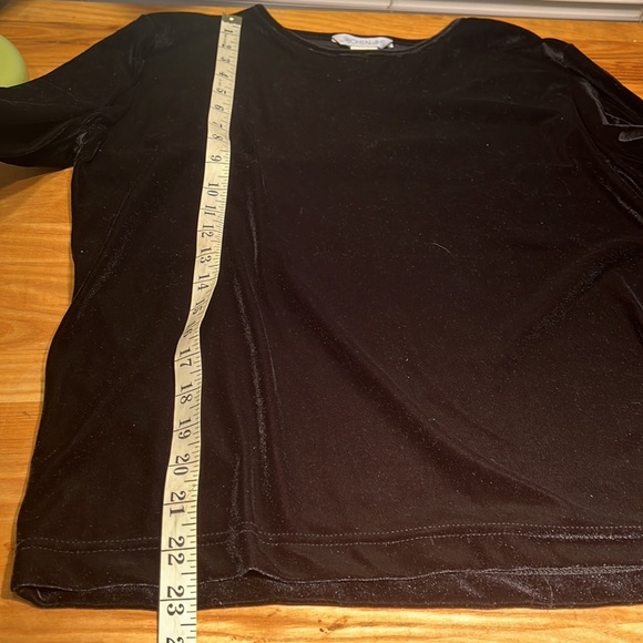 Vintage Ship n Shore velvetized stretchy black polyester blend, large.  Classic - Picture 4 of 5